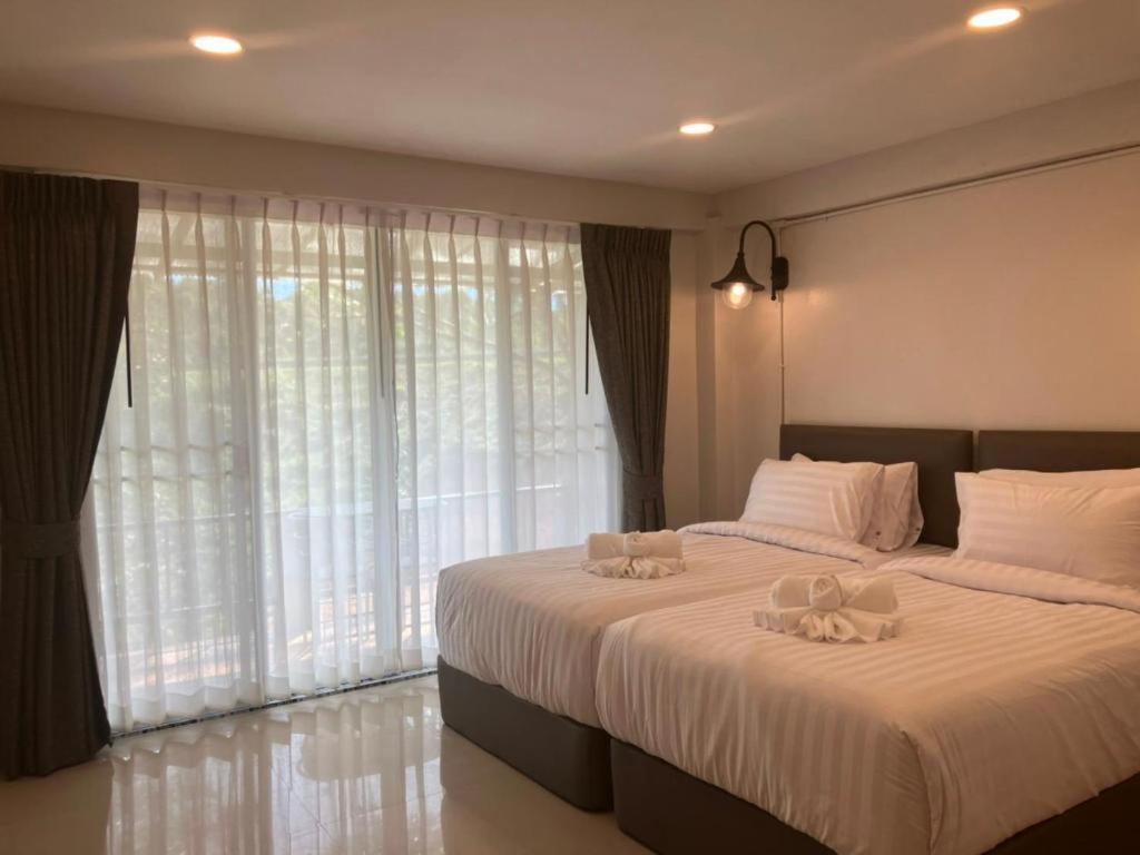 Route12 Otel Khao Kho Dış mekan fotoğraf